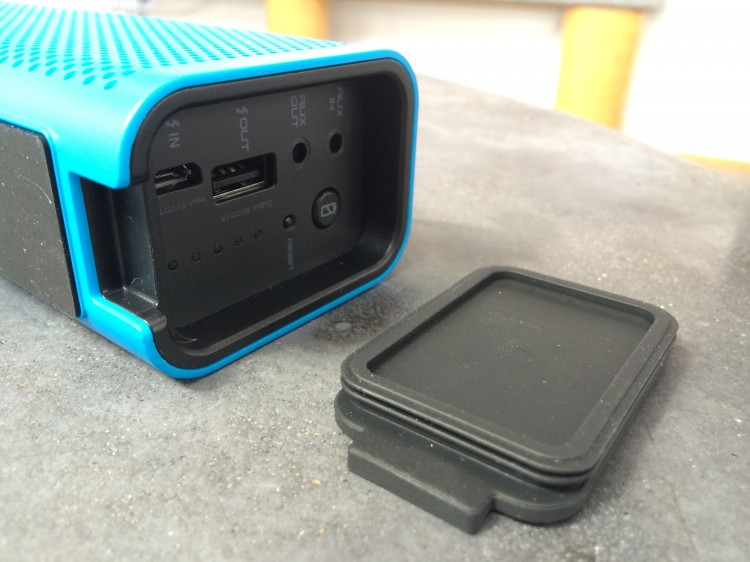 Braven shop speaker 705
